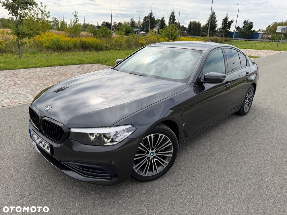 BMW Seria 5 530i GPF Sport Line sport - 6