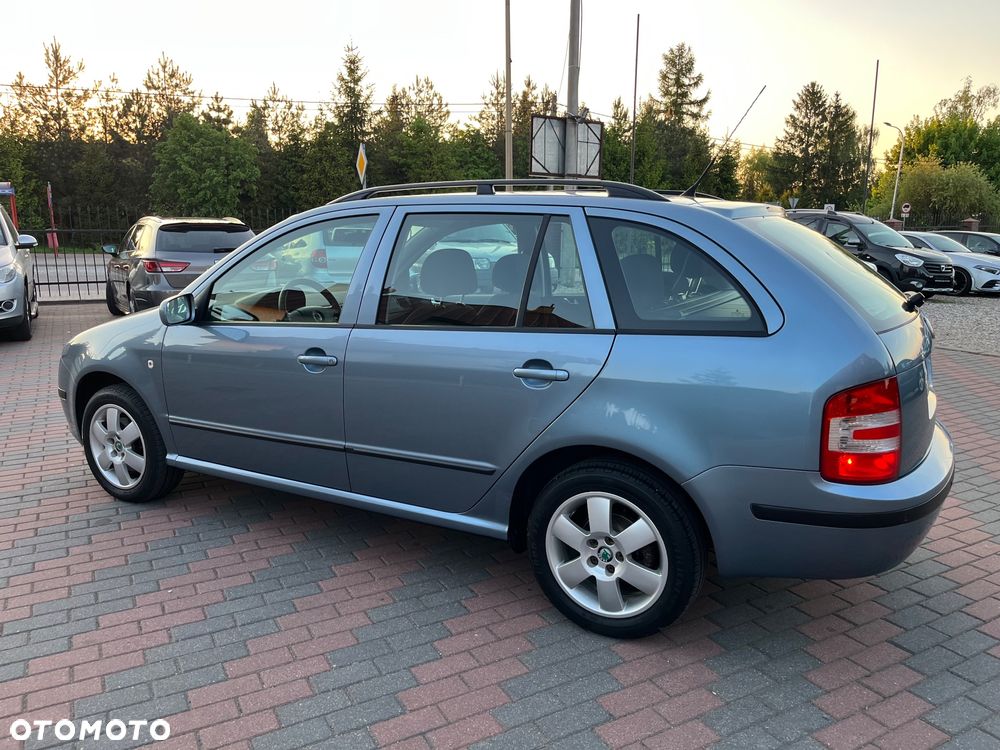 Skoda Fabia 2.0 Combi Elegance - 2