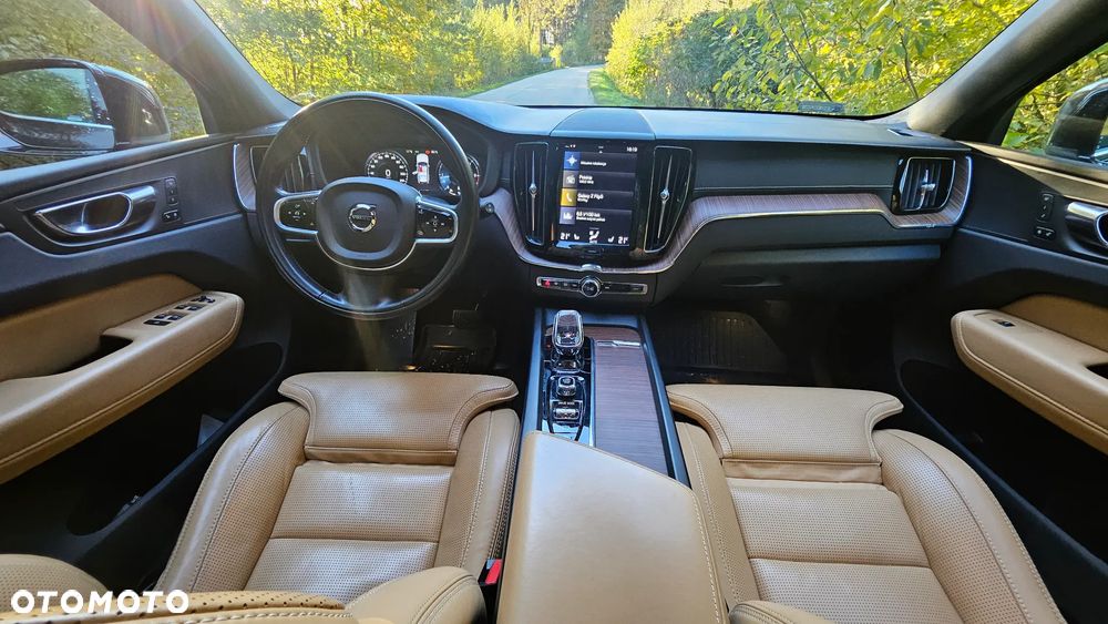 Volvo XC 60 B5 B AWD Inscription - 1