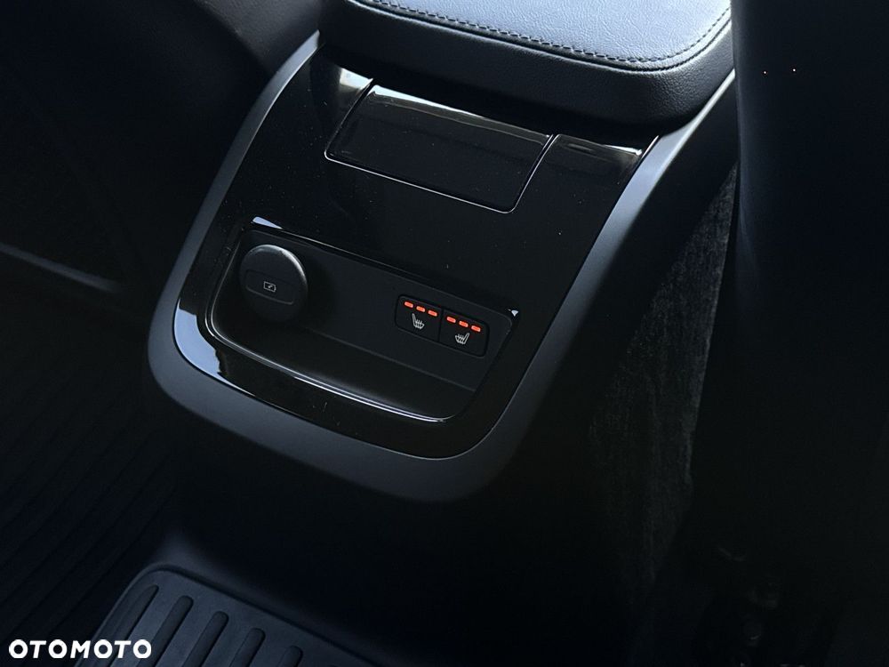Volvo V90 - 16