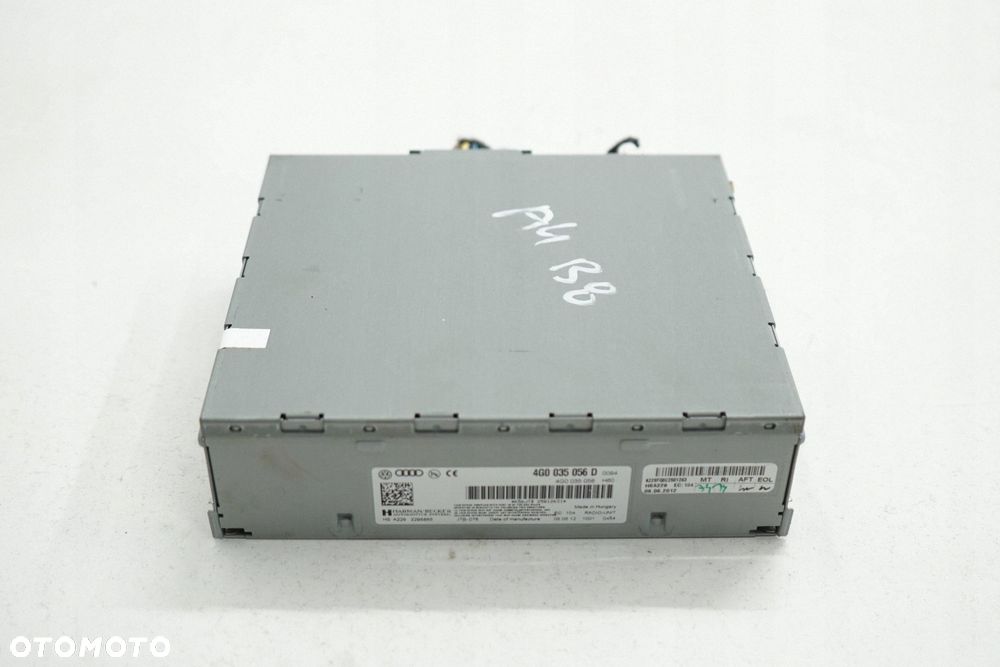 AUDI A4 B8 LIFT 12R TUNER RADIA HARMAN BECKER 4G0035056D - 2