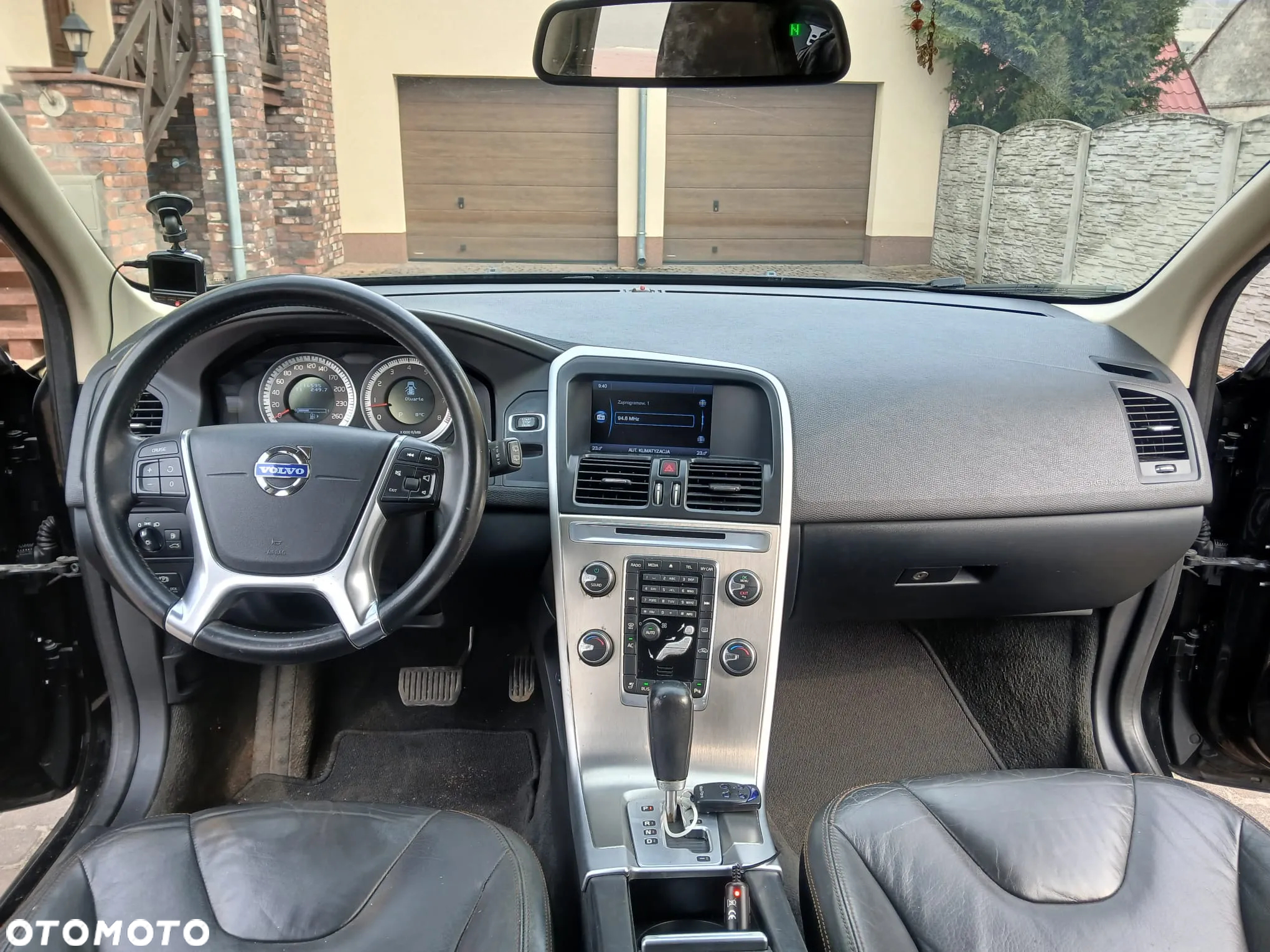 Volvo XC 60 - 25