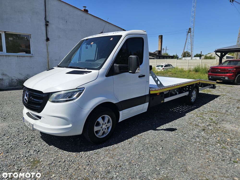 Mercedes-Benz SPRINTER - 16