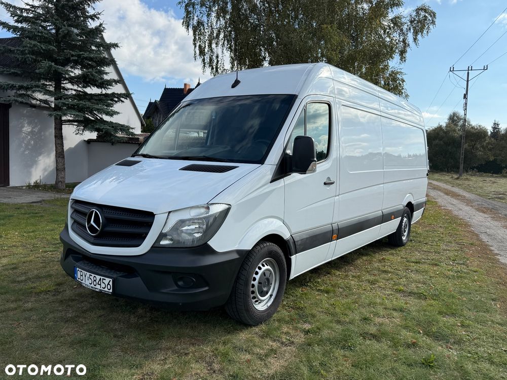 Mercedes-Benz Sprinter - 1