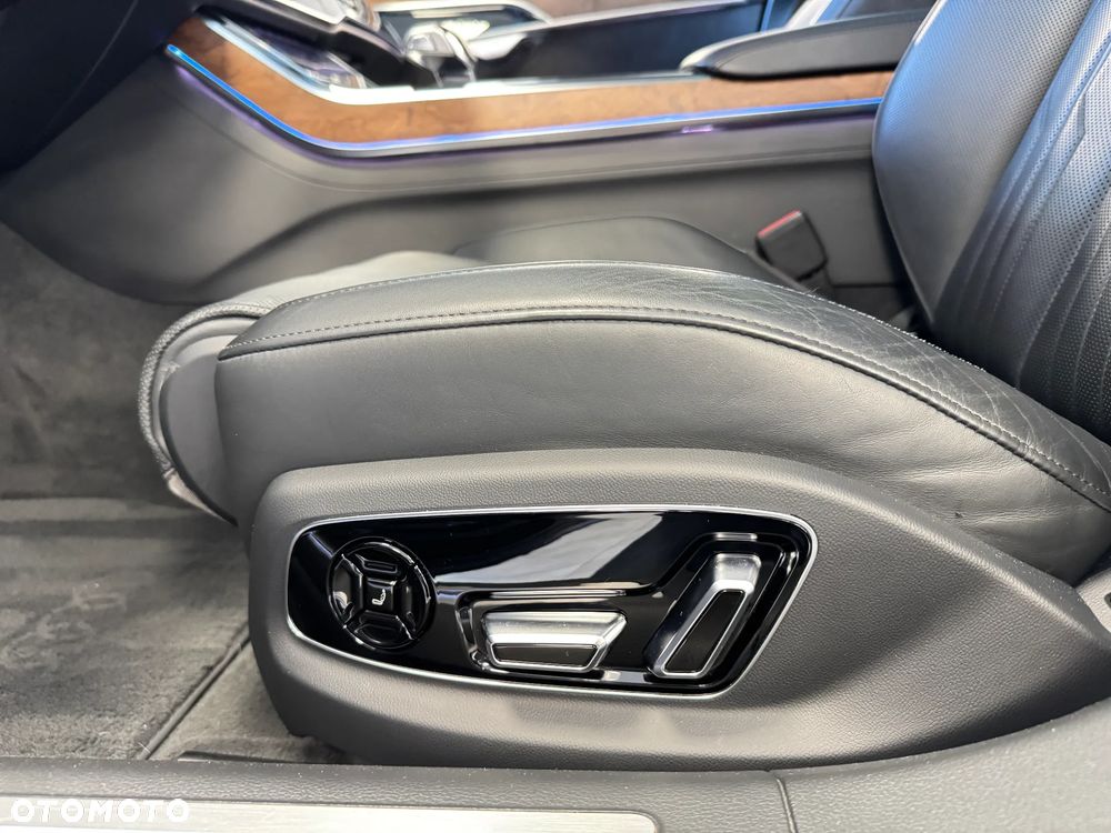 Audi A8 50 TDI quattro tiptronic - 20