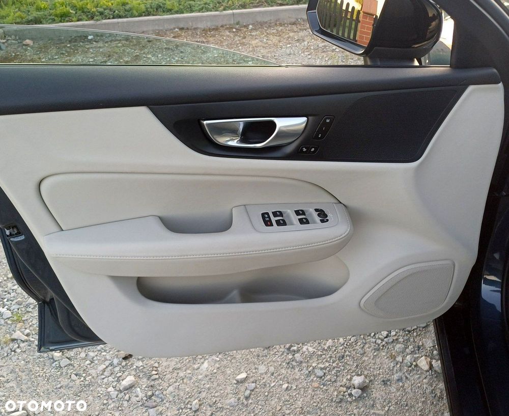 Volvo V60 - 22