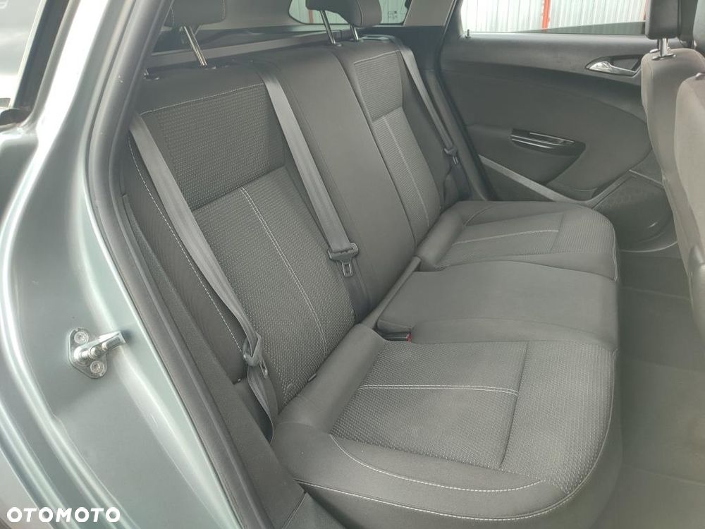 Opel Astra 1.6 CDTI Enjoy - 20