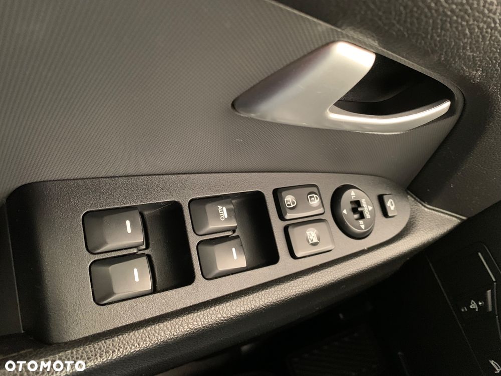 Kia Sportage 2.0 GDI 2WD Spirit - 13