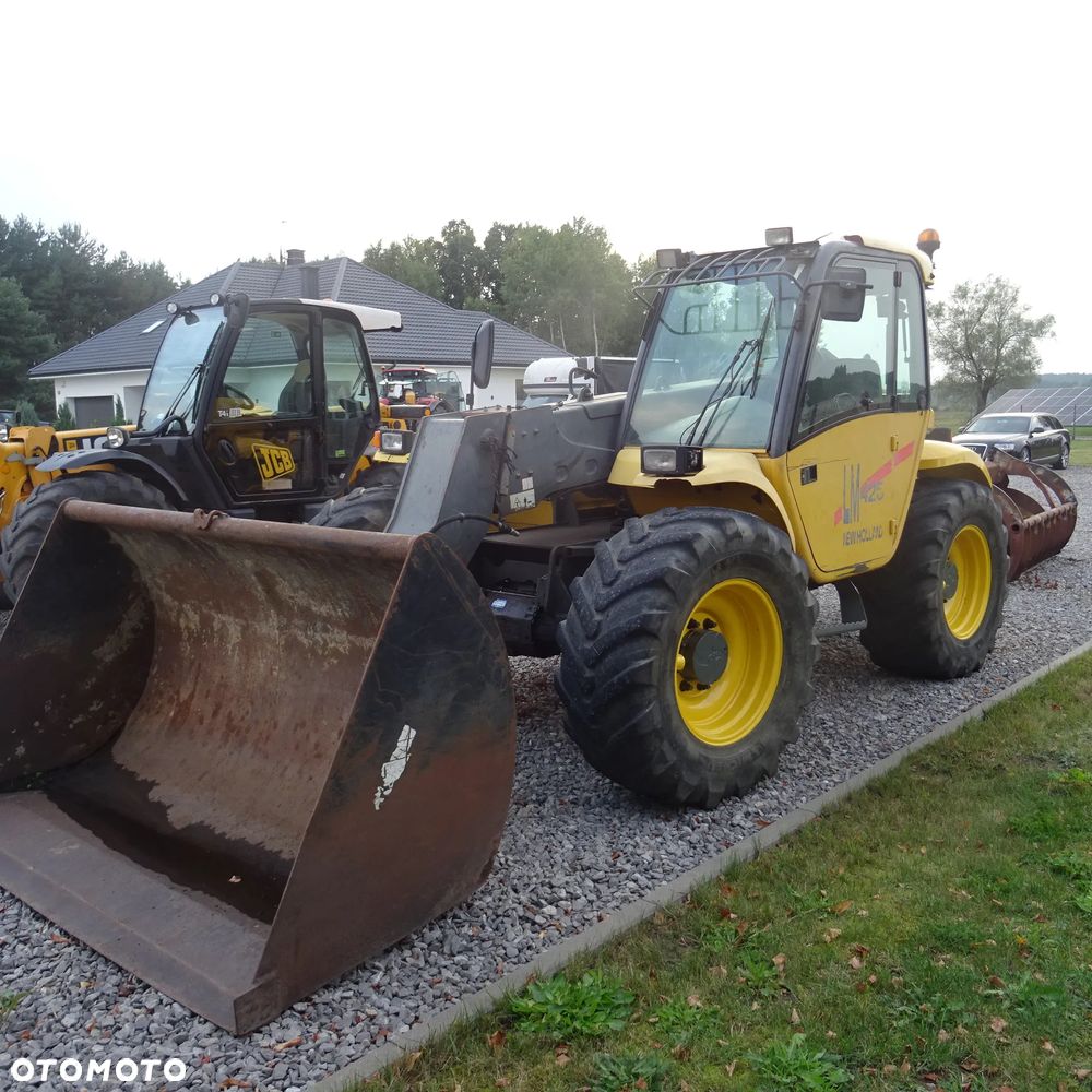 New Holland LM 425 - 2