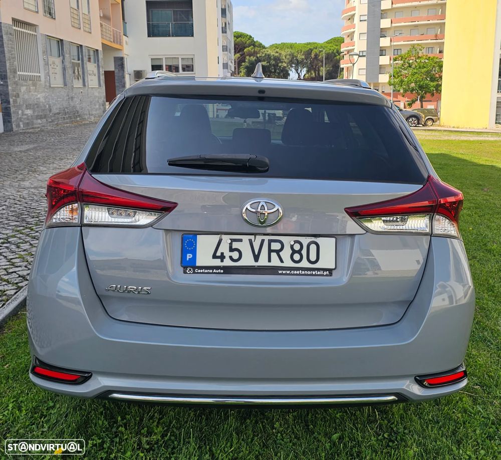 Toyota Auris Touring Sports 1.4 D-4D Comfort+Pack Sport - 8
