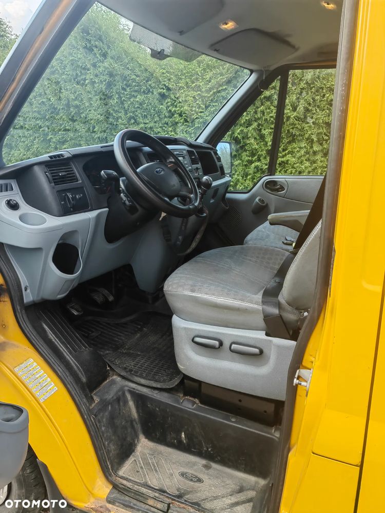 Ford Transit - 7