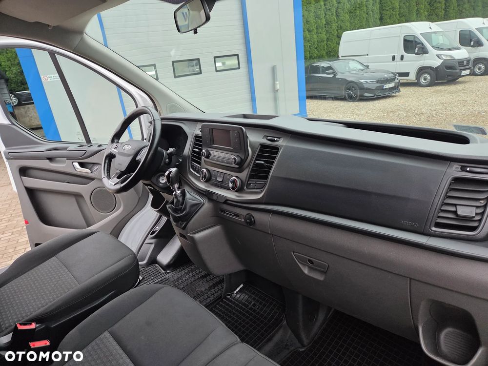 Ford Transit Custom - 24