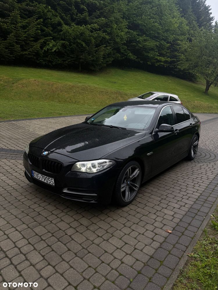 BMW Seria 5 518d Luxury Line - 3