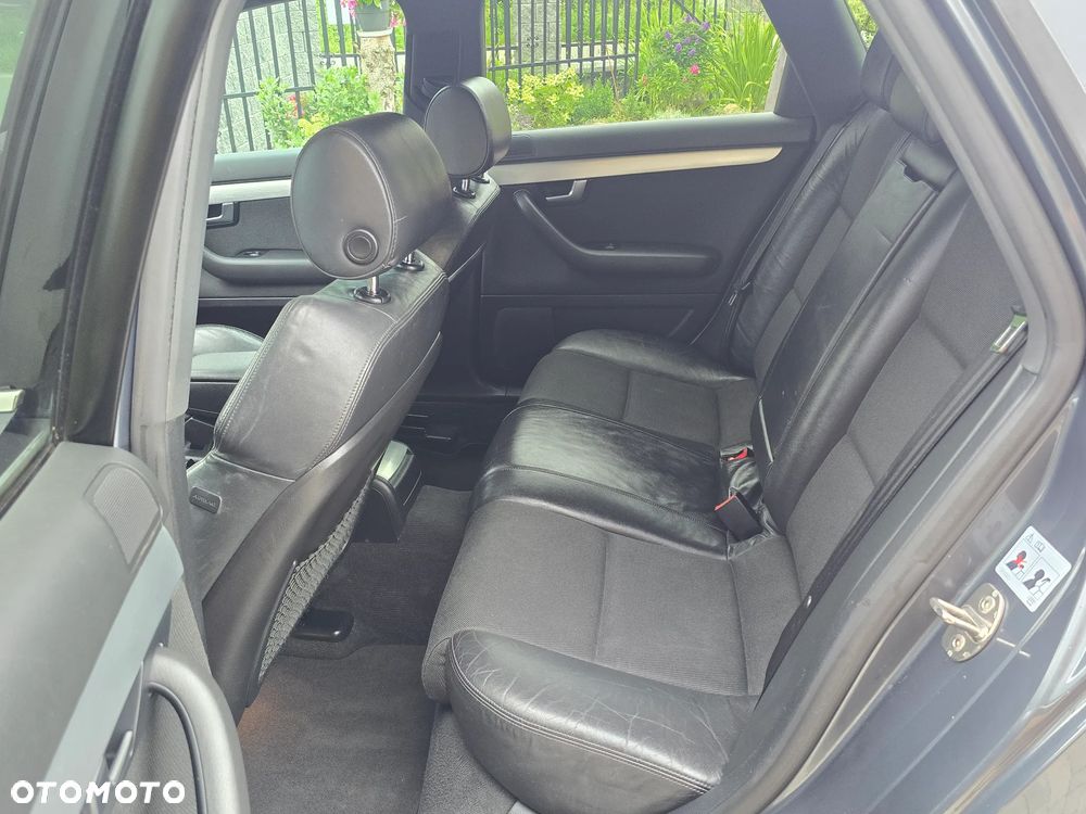 Audi A4 Avant 2.0 TDI - 18