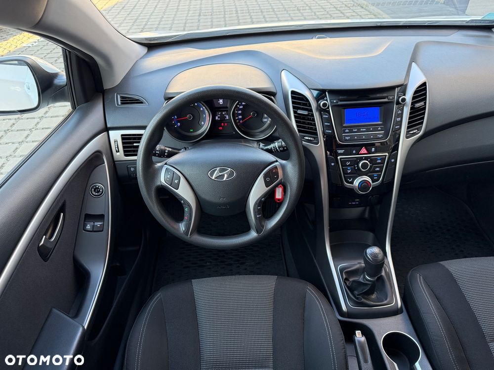 Hyundai i30 1.4 Comfort - 6