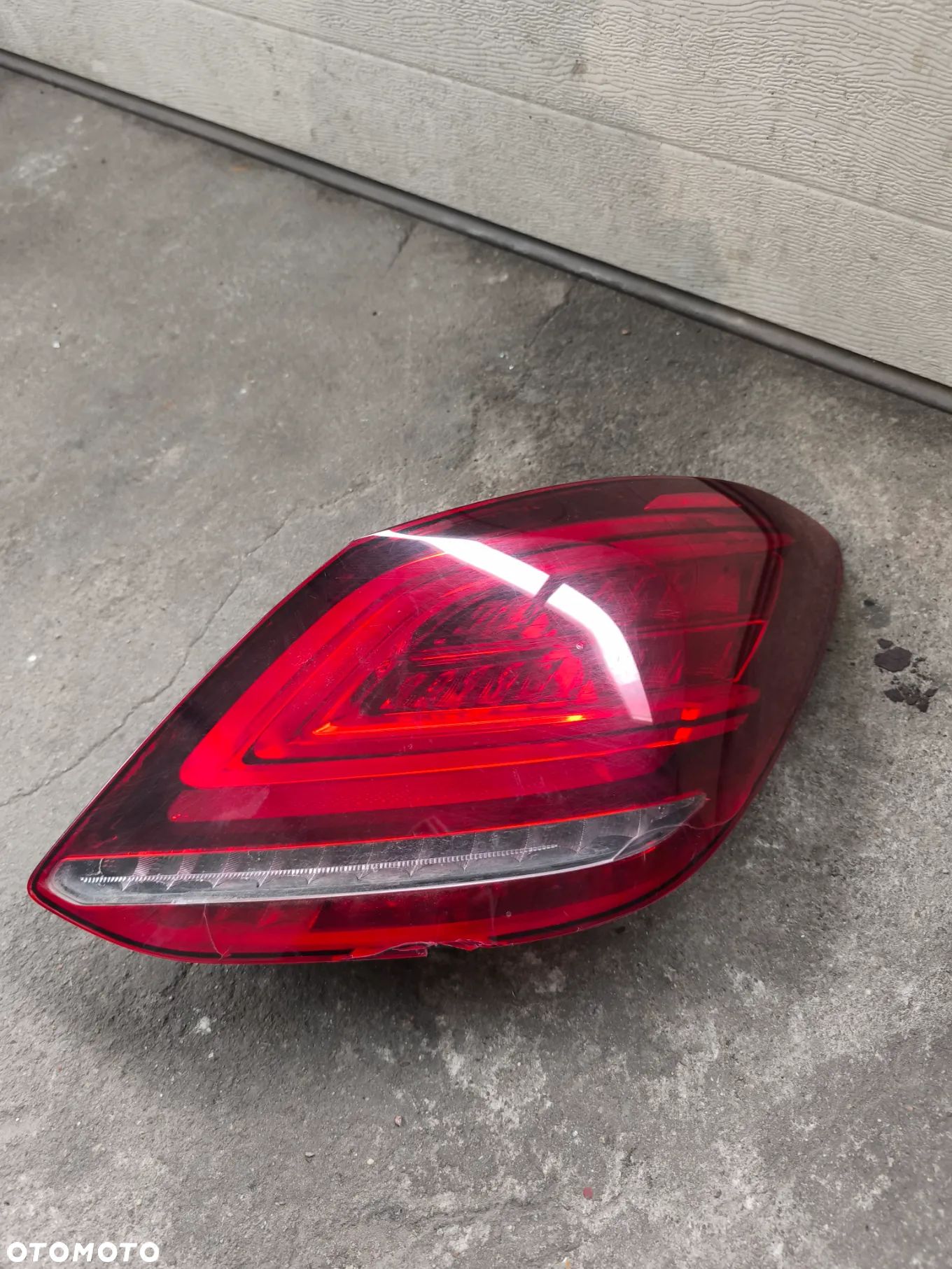 Lampa tył tylna a2059064603 Mercedes-Benz c-klasa w205 Lift - 1