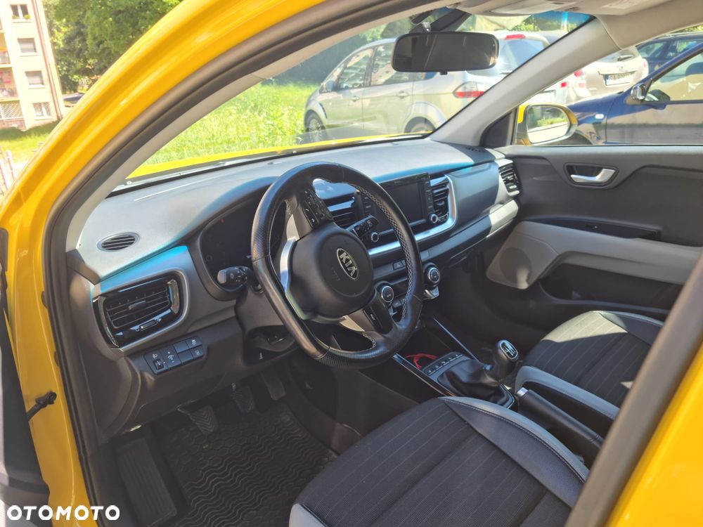 Kia Stonic 1.4 L - 5
