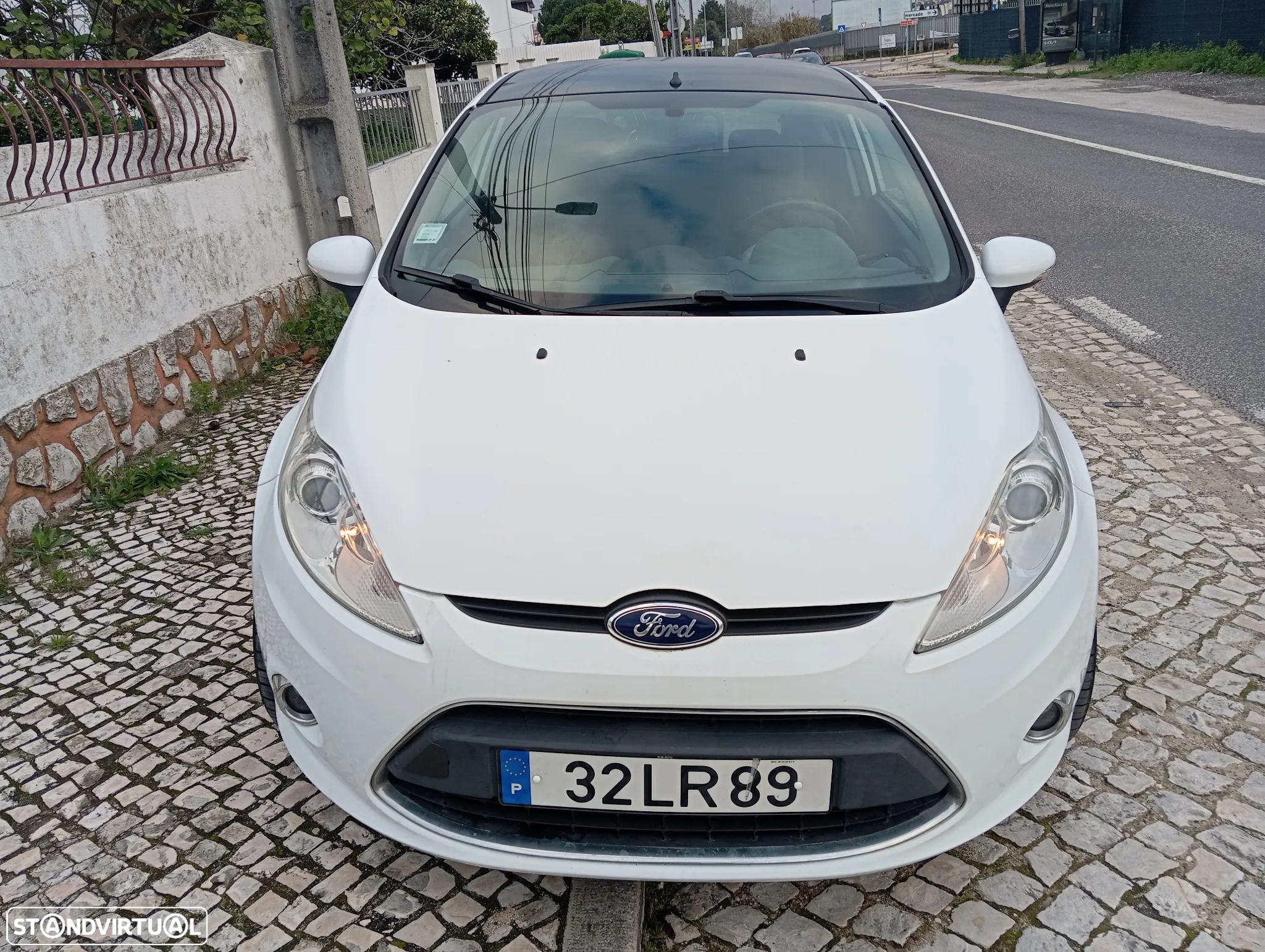 Ford Fiesta 1.25 Techno - 2