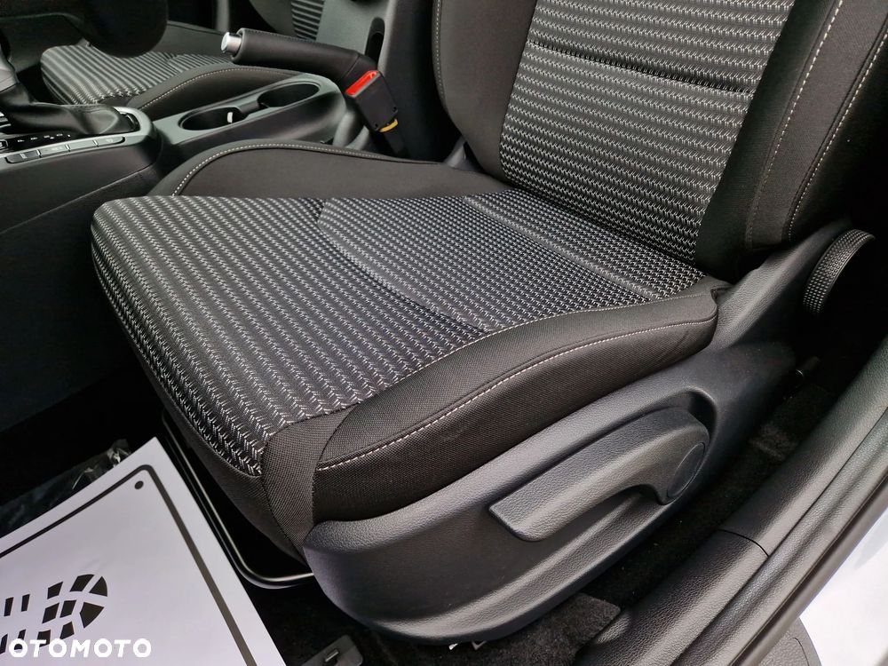 Kia XCeed 1.6 T-GDI M DCT - 12
