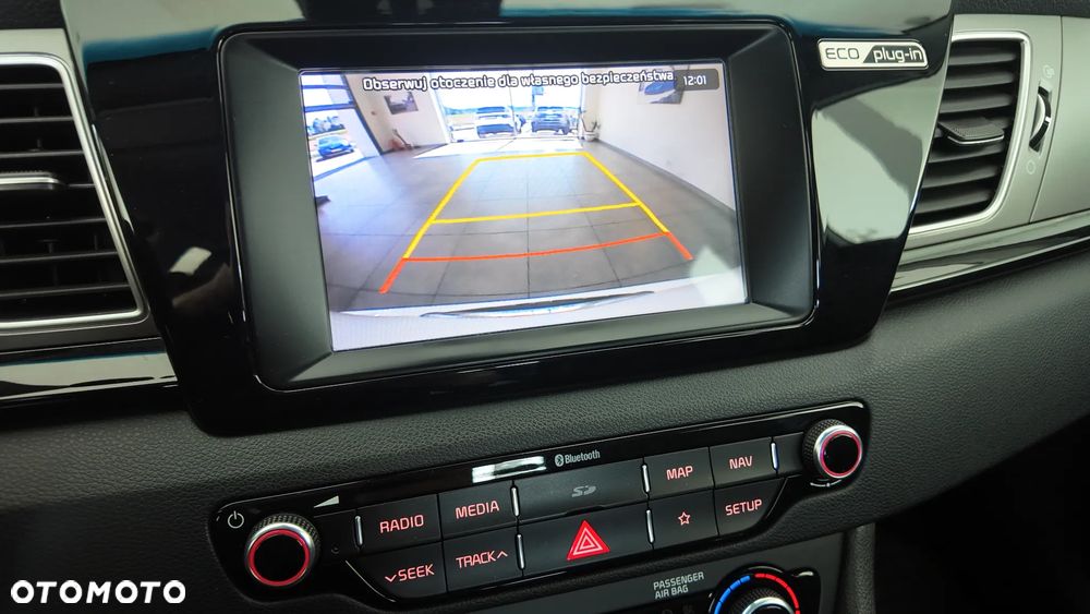 Kia Niro 1.6 GDI PHEV 2WD Vision - 32