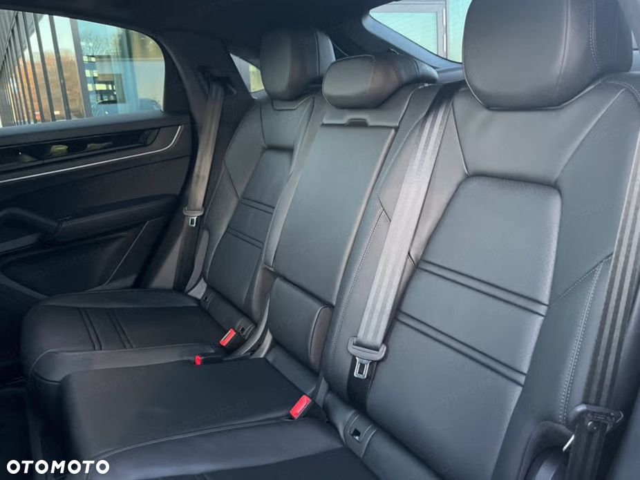 Porsche Cayenne Black Edition - 8