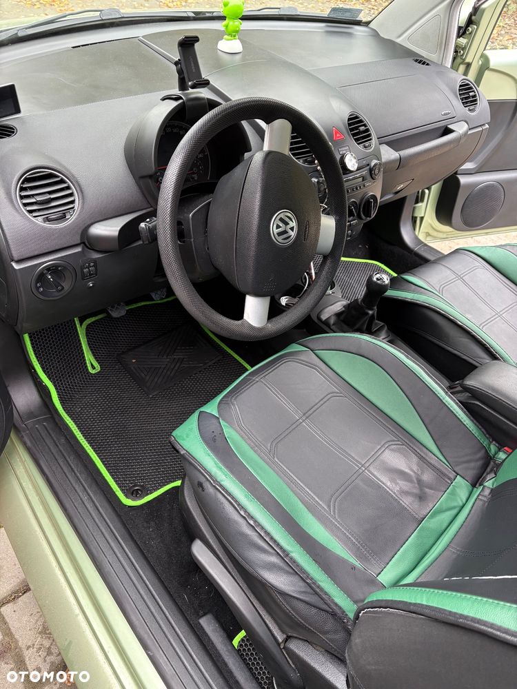 Volkswagen New Beetle 1.8T - 10