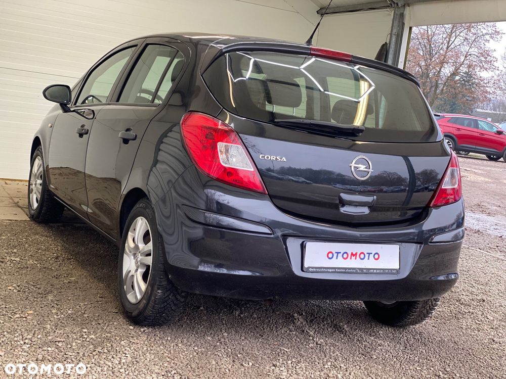 Opel Corsa 1.2 16V Enjoy - 4