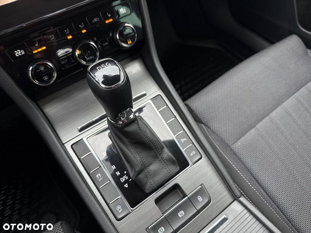 Skoda Superb 2.0 TSI Style DSG - 15