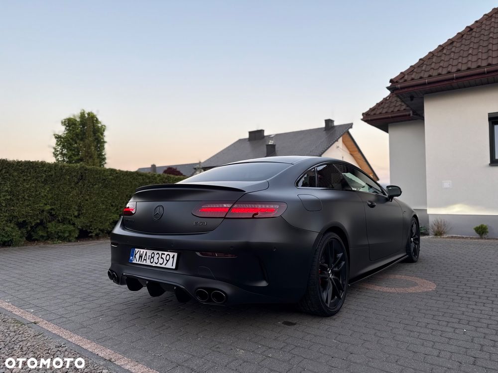 Mercedes-Benz Klasa E AMG 53 4Matic AMG Speedshift 9G-TRONIC - 27