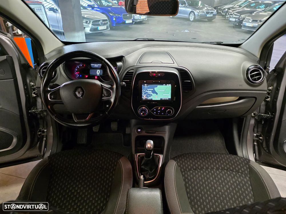 Renault Captur 1.5 dCi Exclusive - 23