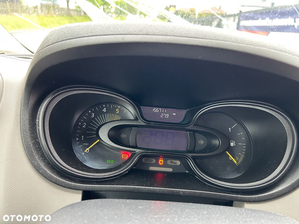 Renault Trafic - 13