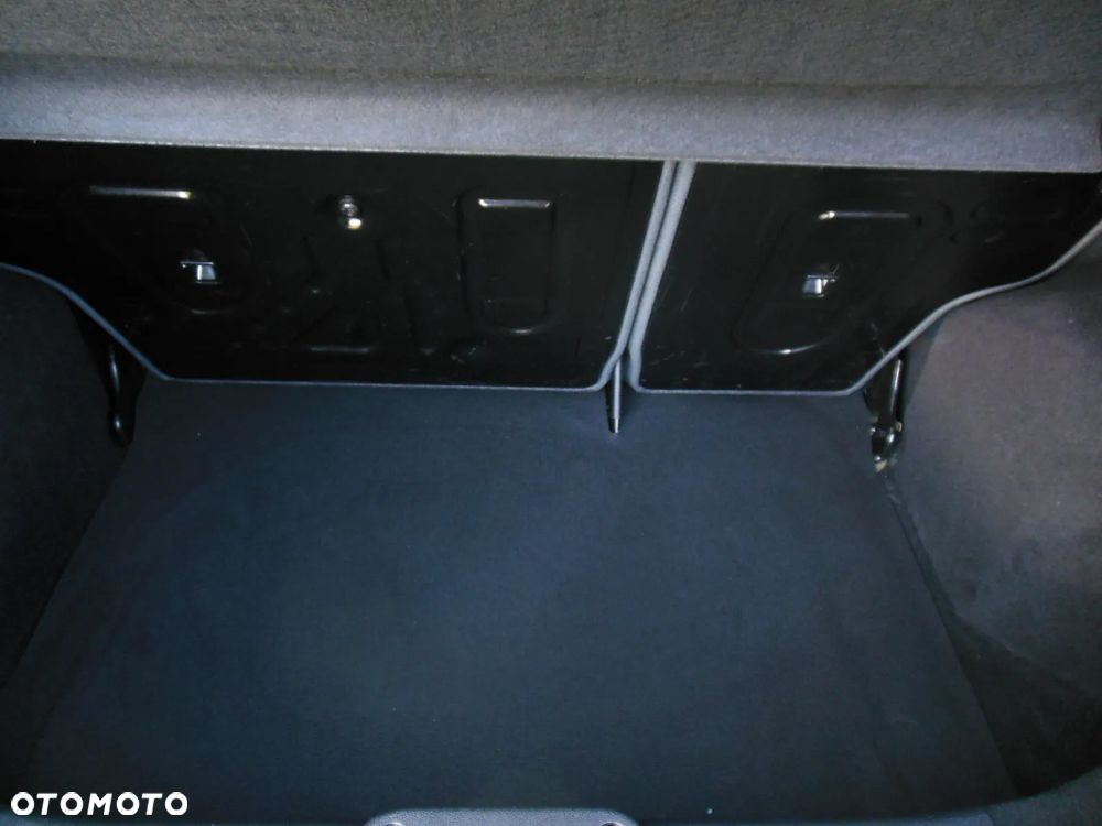 Ford Fiesta 1.25 Champions Edition - 25