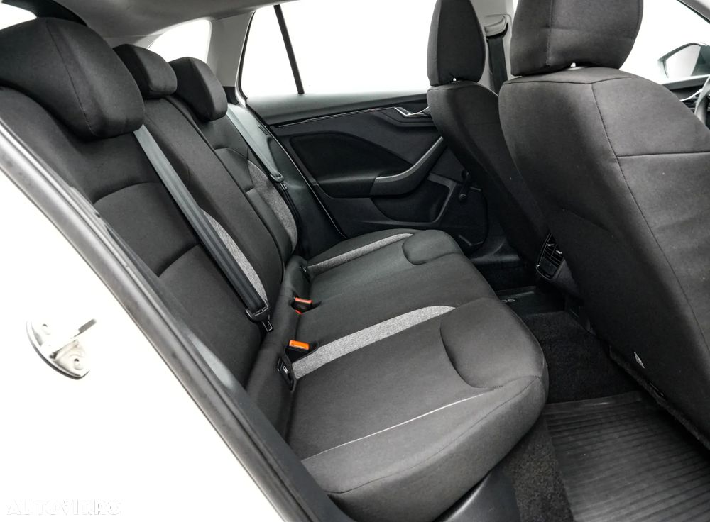 Skoda Scala 1.0 TSI Active - 17