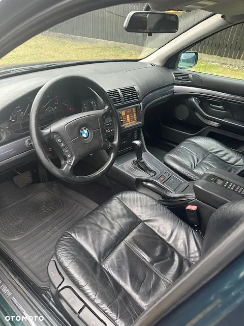 BMW Seria 5 - 19