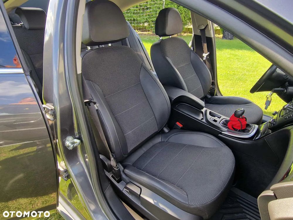 Opel Insignia 2.0 CDTI Edition - 18