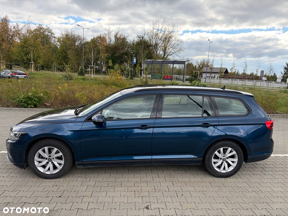 Volkswagen Passat - 2