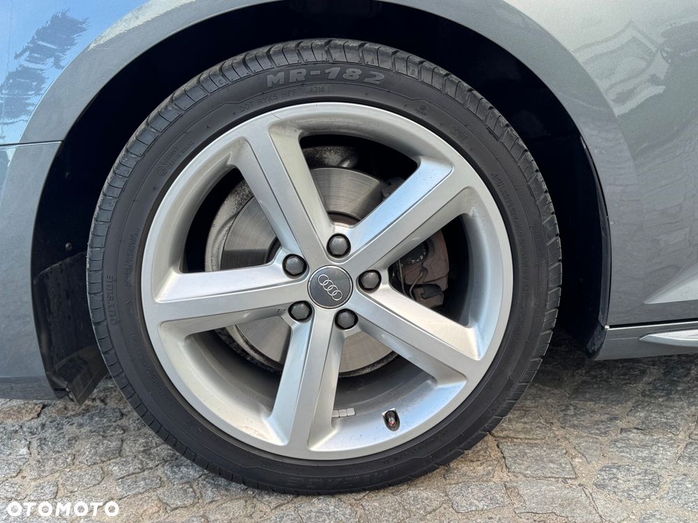 Audi A4 Avant 2.0 TDI S tronic - 17