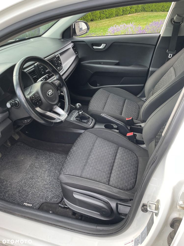 Kia Rio 1.2 Attract - 18
