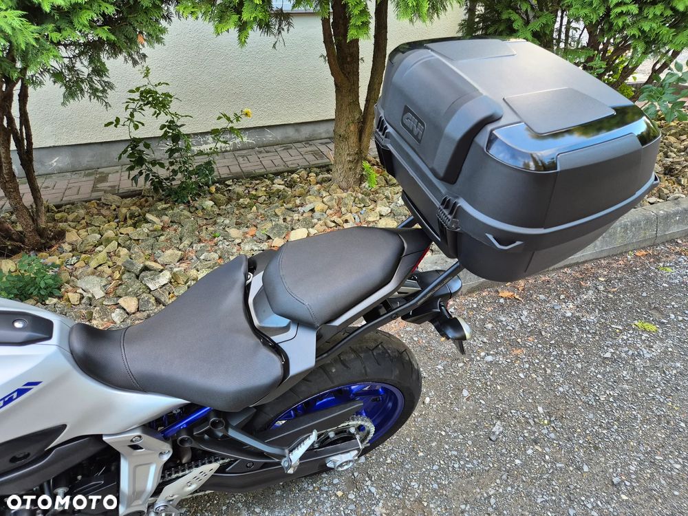Yamaha MT - 12