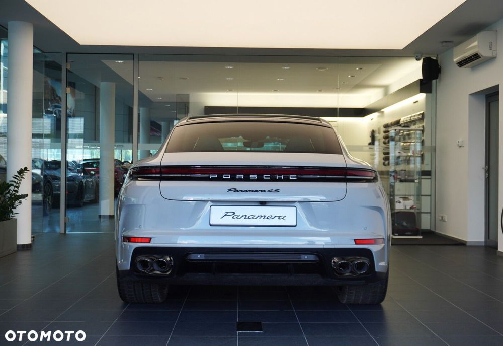 Porsche Panamera - 10