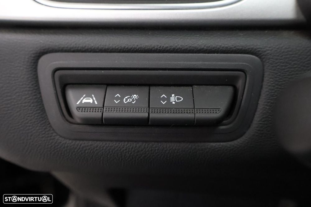 Renault Captur 1.0 TCe Techno - 16