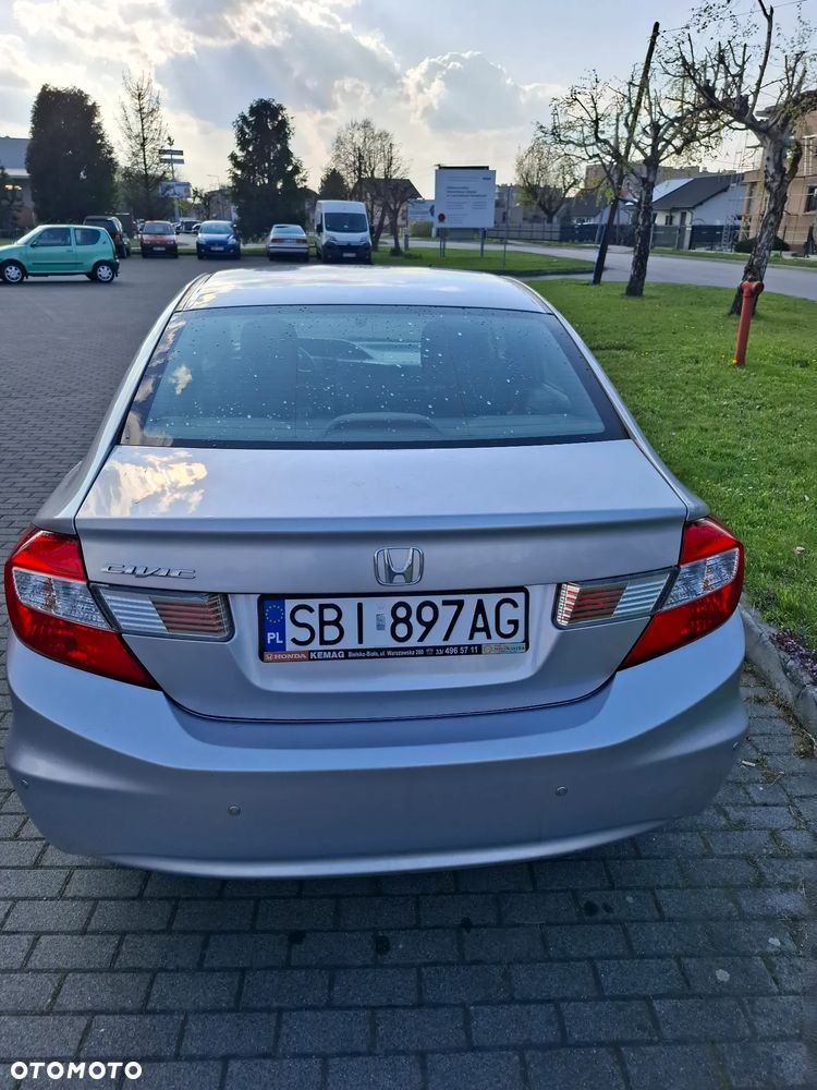 Honda Civic 1.8 Comfort - 12
