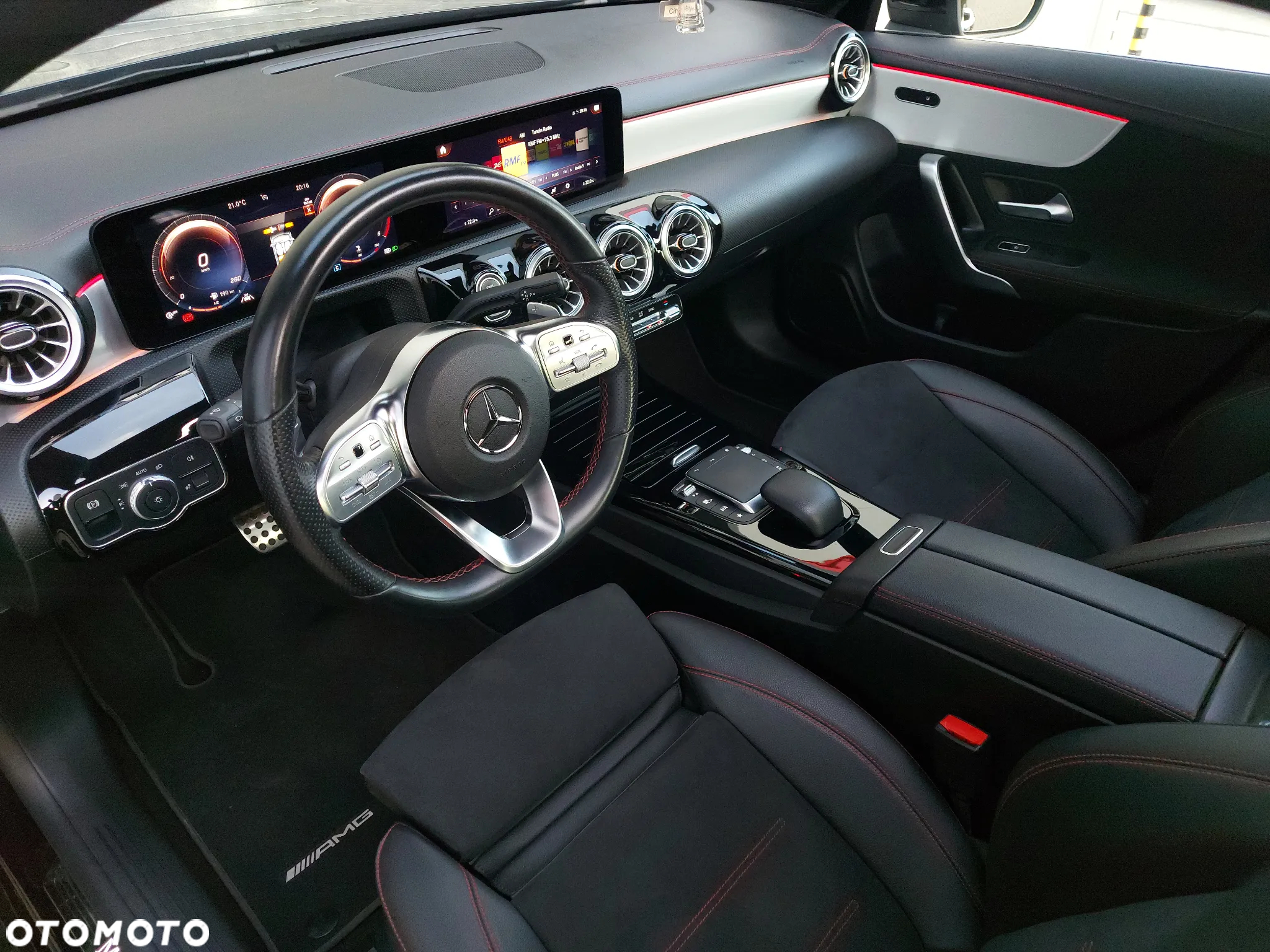 Mercedes-Benz CLA 200 d 8G-DCT AMG Line - 16