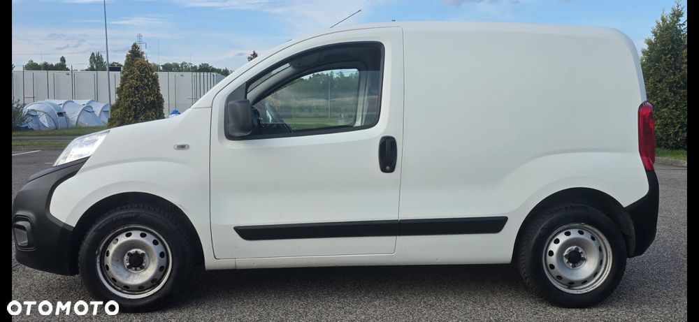 Fiat Fiorino Kombi 8V Base - 6
