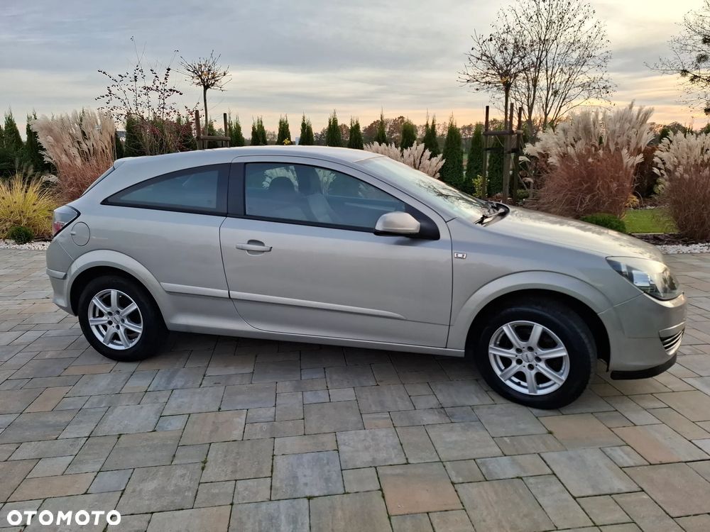 Opel Astra 1.4 Catch me now - 21