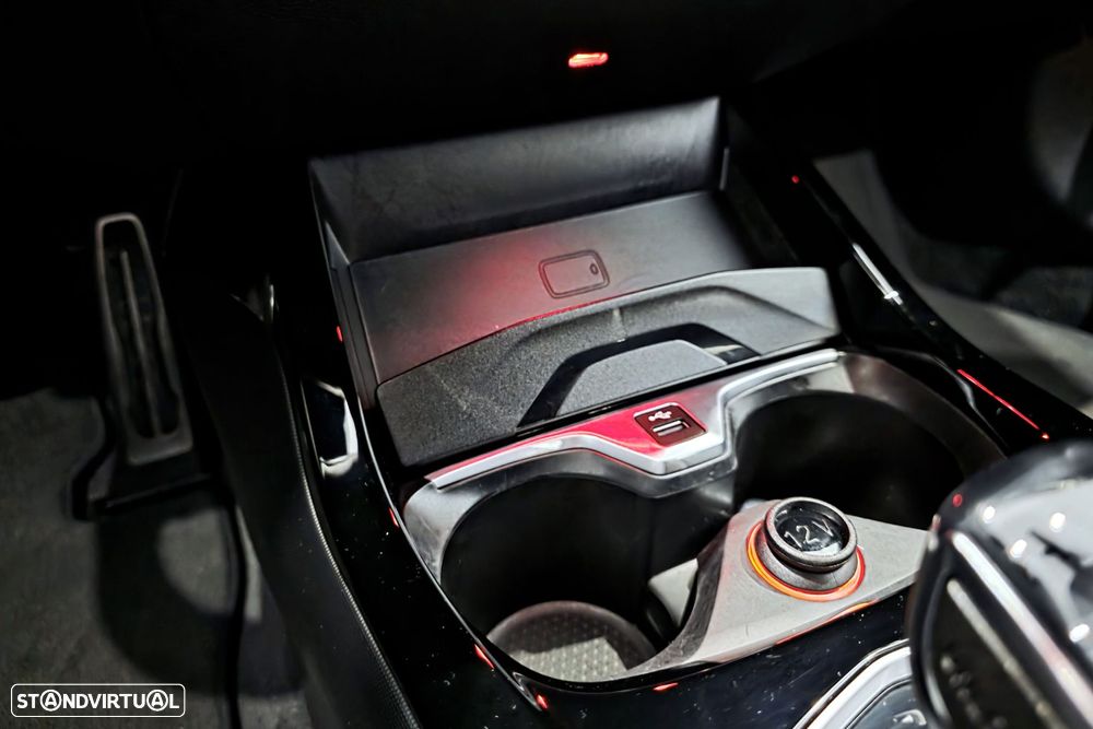 BMW M135i xDrive - 23