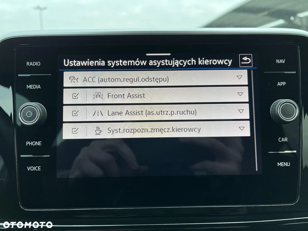 Volkswagen T-Roc 1.5 TSI R-Line DSG - 27