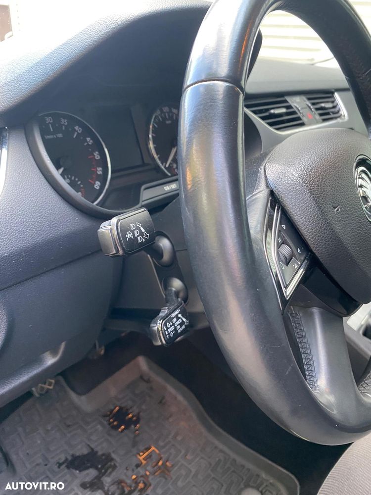 Skoda Octavia 2.0 TDI Ambition - 6