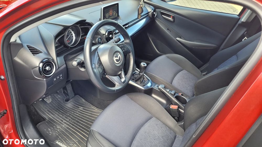 Mazda 2 - 9