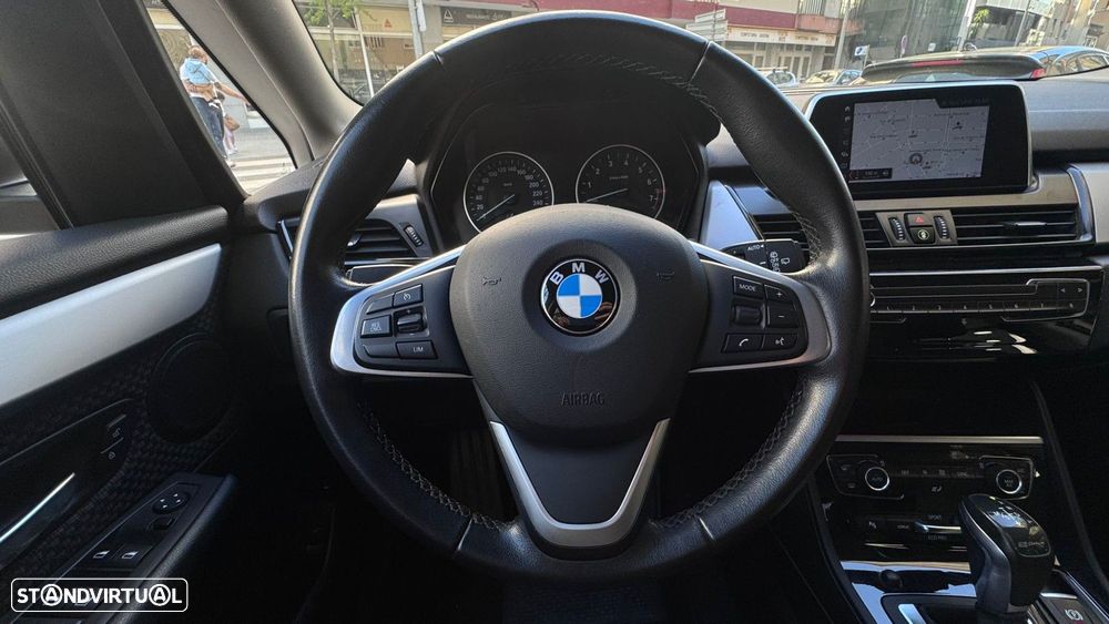 BMW 225xe Active Tourer Advantage - 16